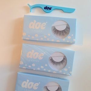 Doe lashes set: Cloud 9, Fairy Dust, Silver Lining